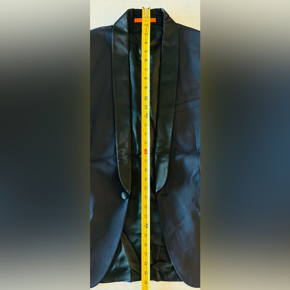 Pristine men’s midnight blue tuxedo by exclusive Danish designer Mads Nørgaard - Picture 6 of 8